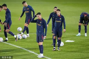 ag体育官网注册-葡萄牙体育发布备战花絮，窗口期调整名单，德国杯任务艰巨，年轻球员得到机会